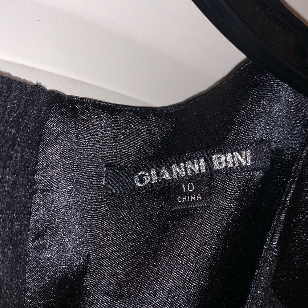 Gianni Bini Charcoal Layered Midi Dress - Picture 6 of 7